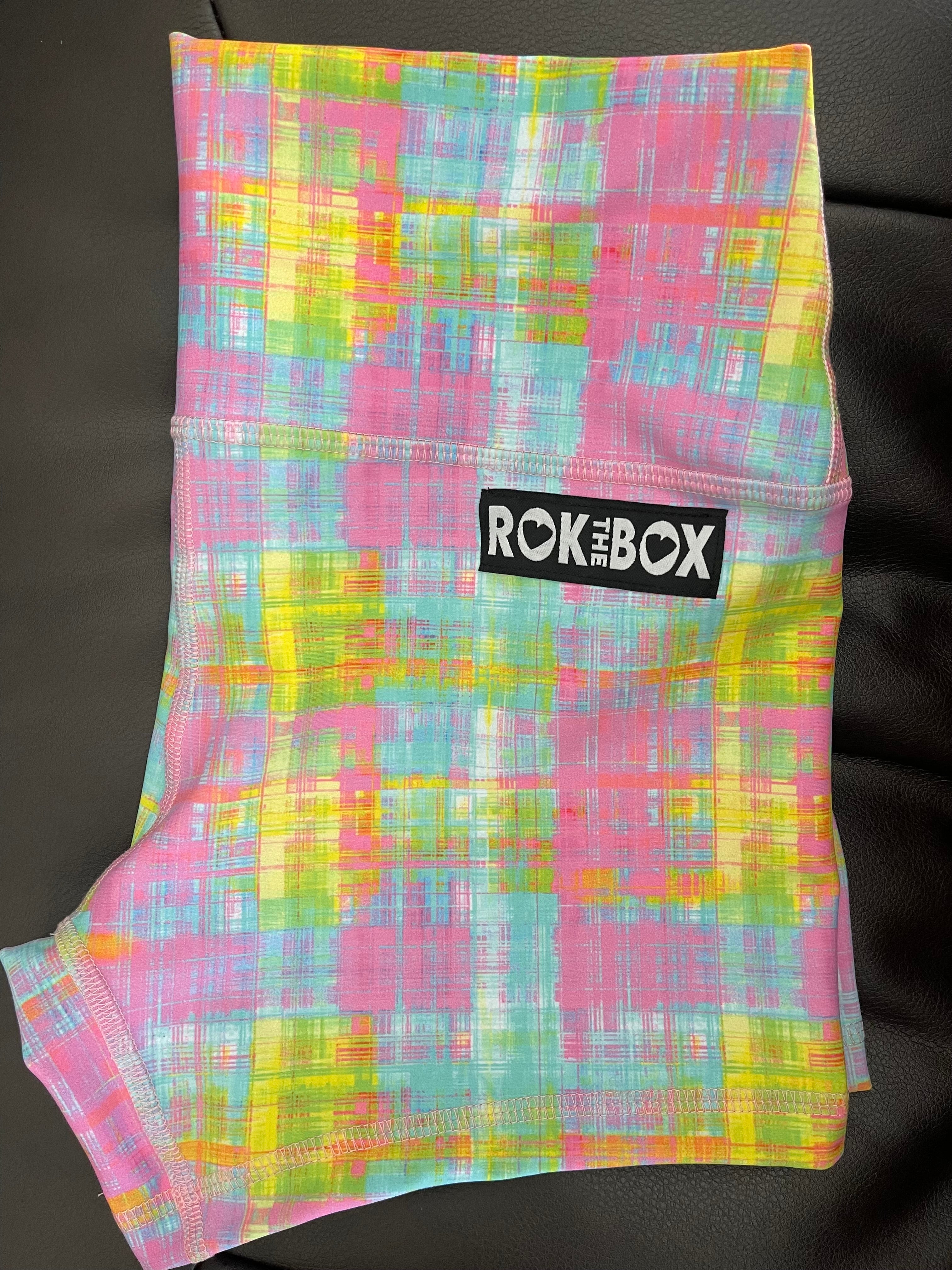 Spring Plaid FLEX - Midrise Hybrid Shorts No Pockets