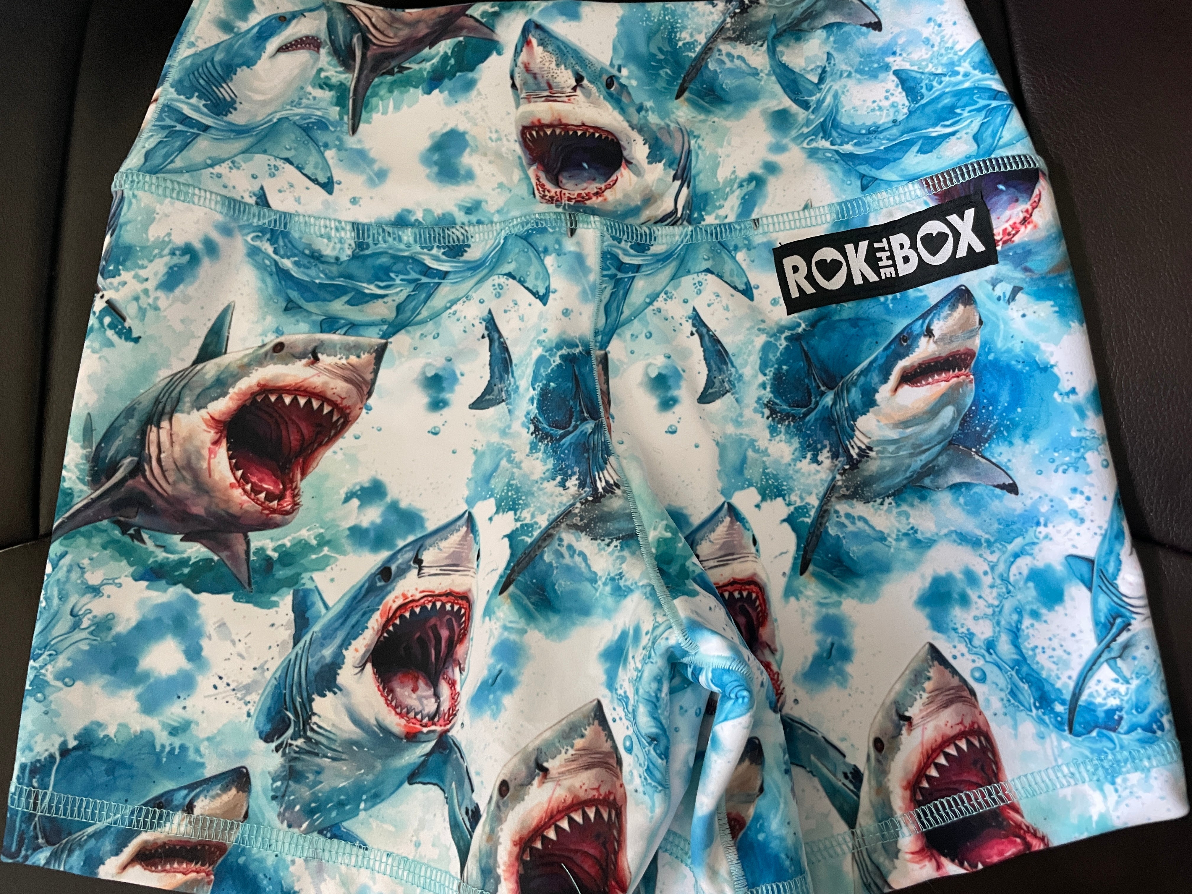 Great White MidRise Hybrid Small 4.5"inseam - Butter Fabric
