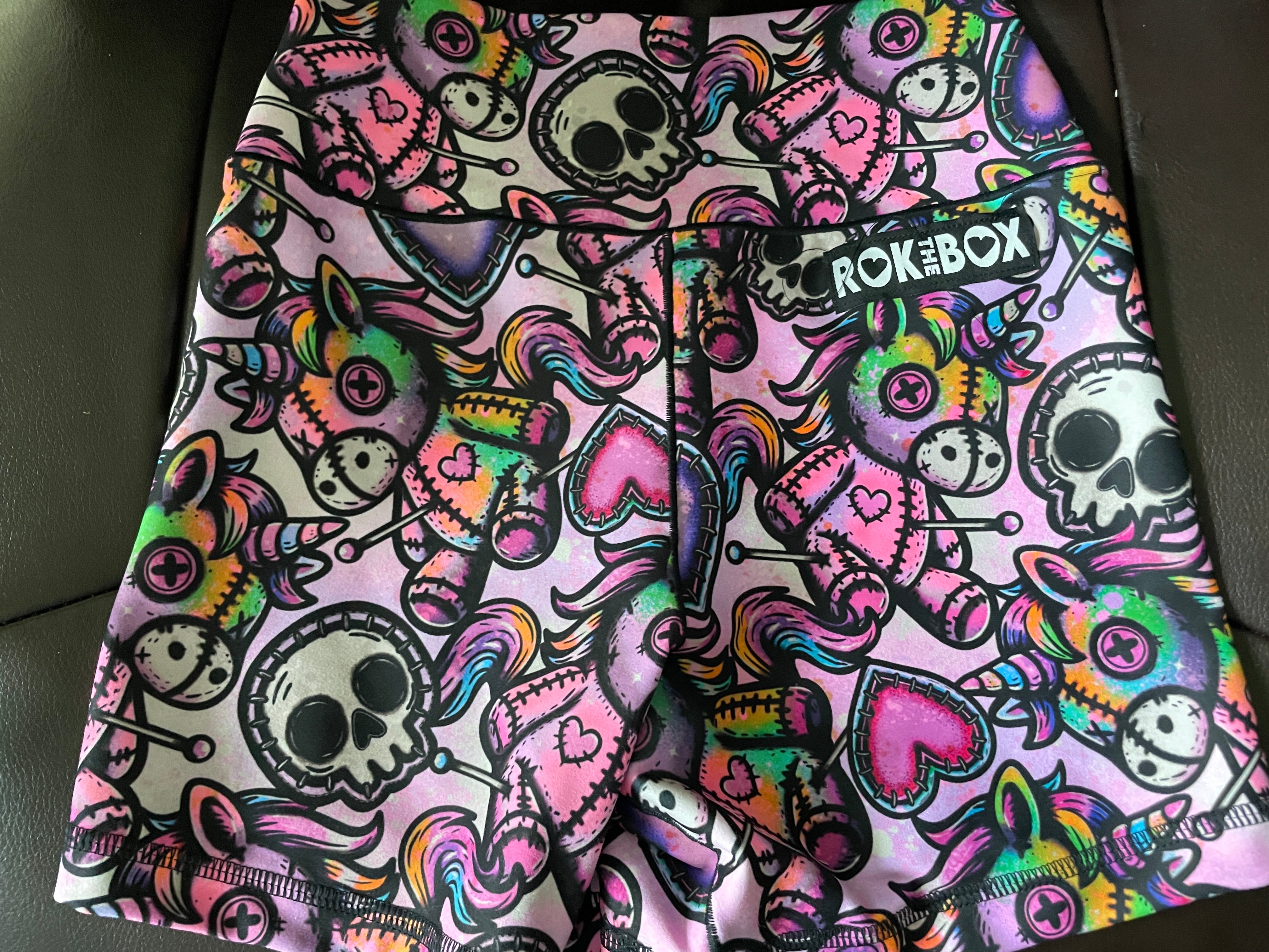 Voodoo Unicorns Zombie Hybrid Small 4.5"inseam sample - Butter Fabric