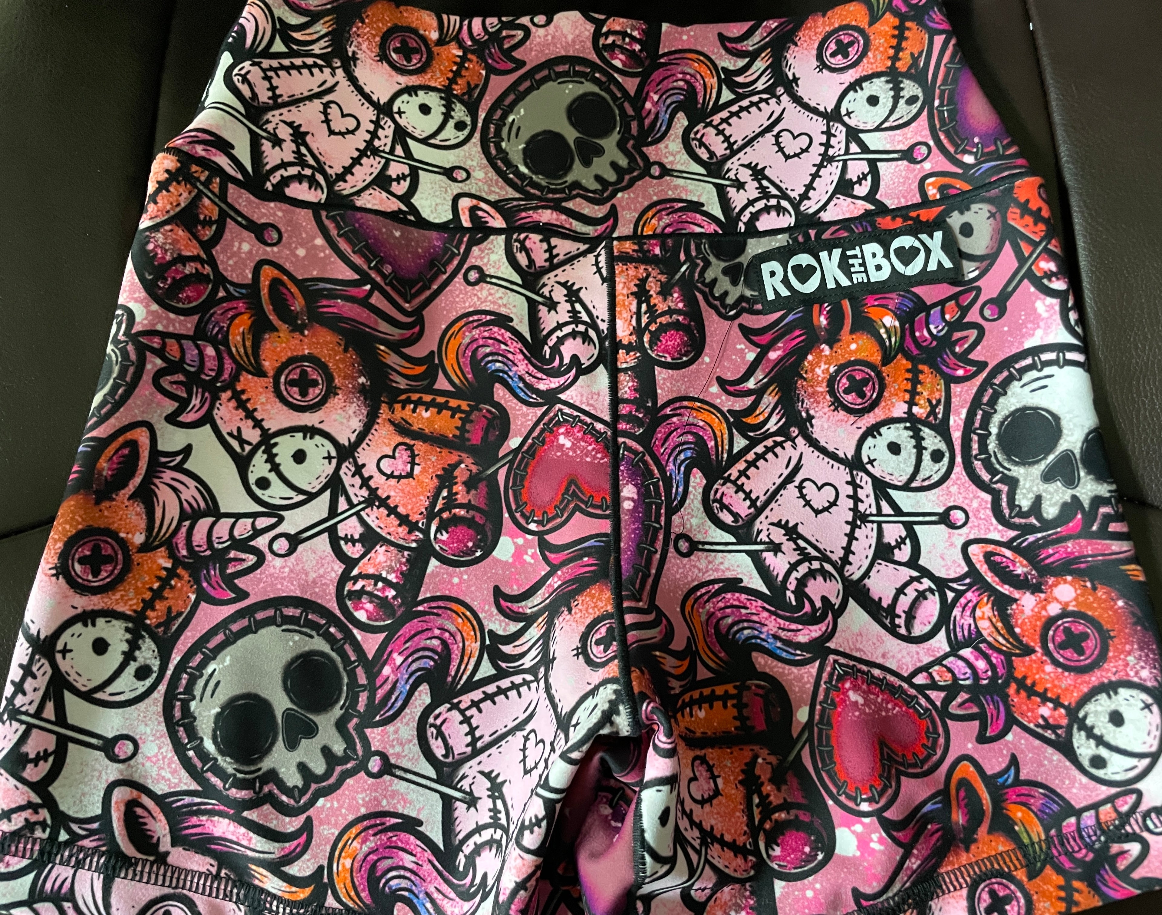 Voodoo Unicorns Strawberry Milk Hybrid Small 4.5"inseam sample - Butter Fabric