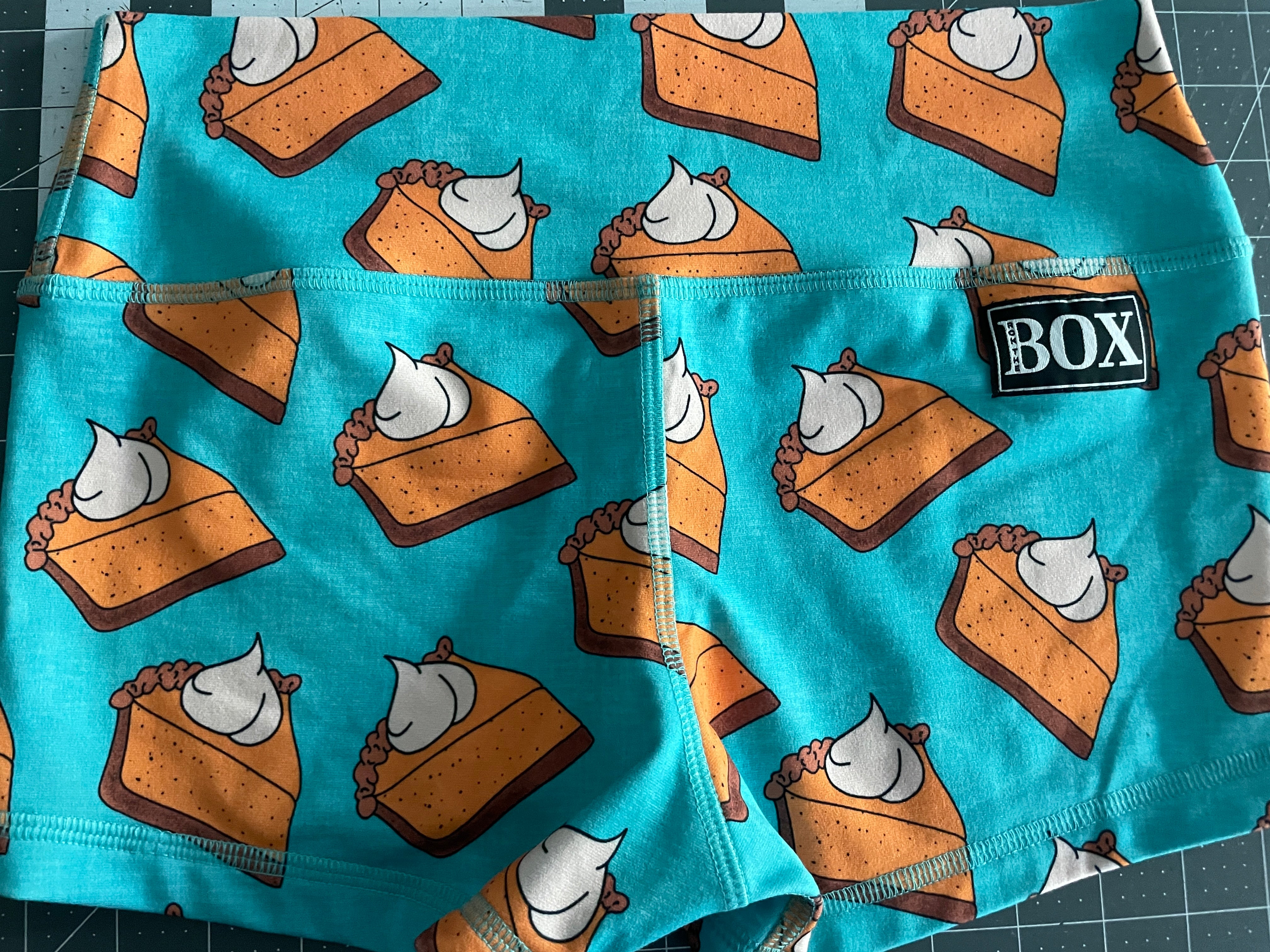 PUMPKIN PIE EMERALD MIDRISE 2.5"inseam MEDIUM MID WAIST - OG FabriC