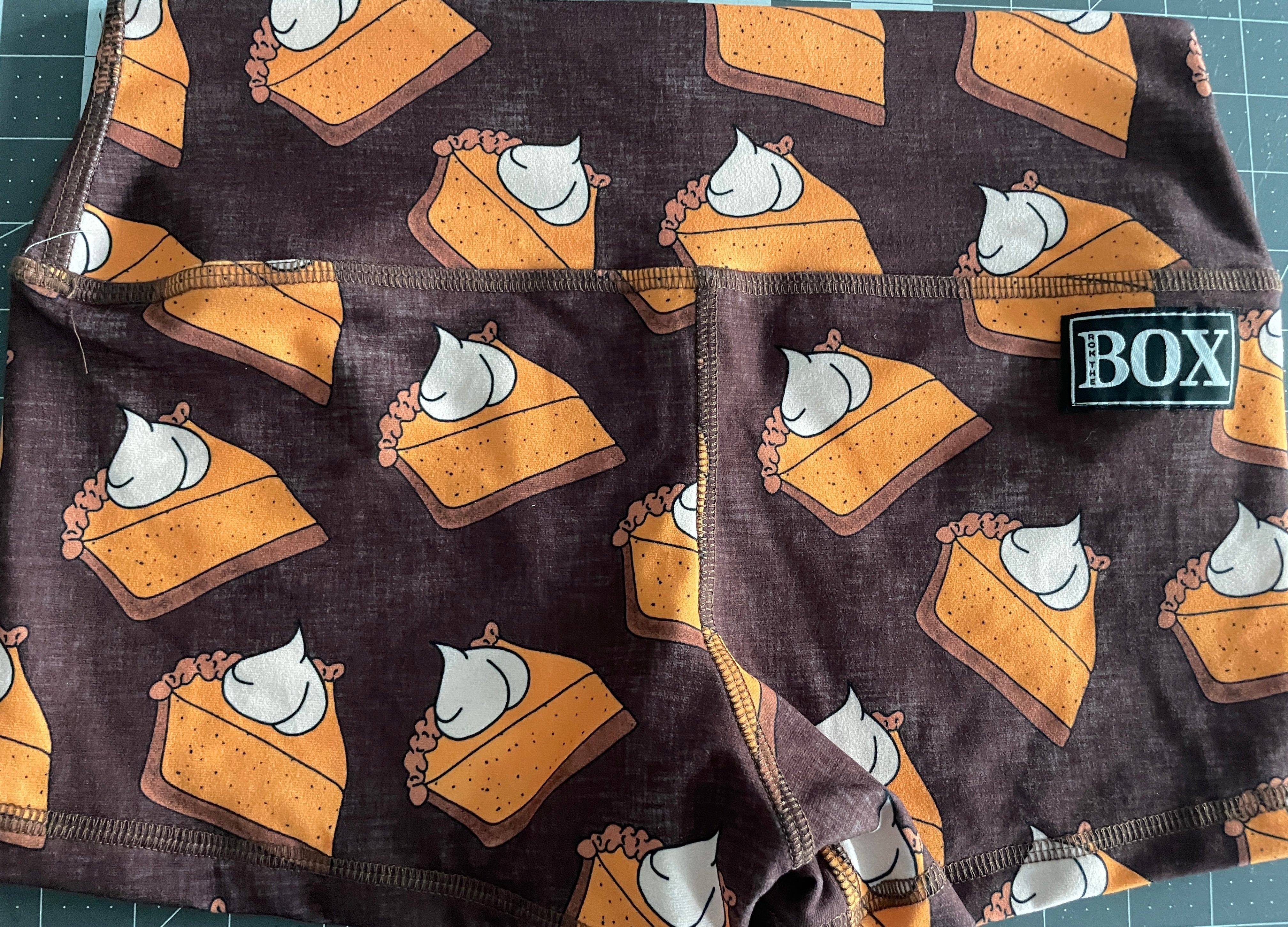 PUMPKIN PIE MIDRISE 2.5"inseam MEDIUM MID WAIST - OG FabriC