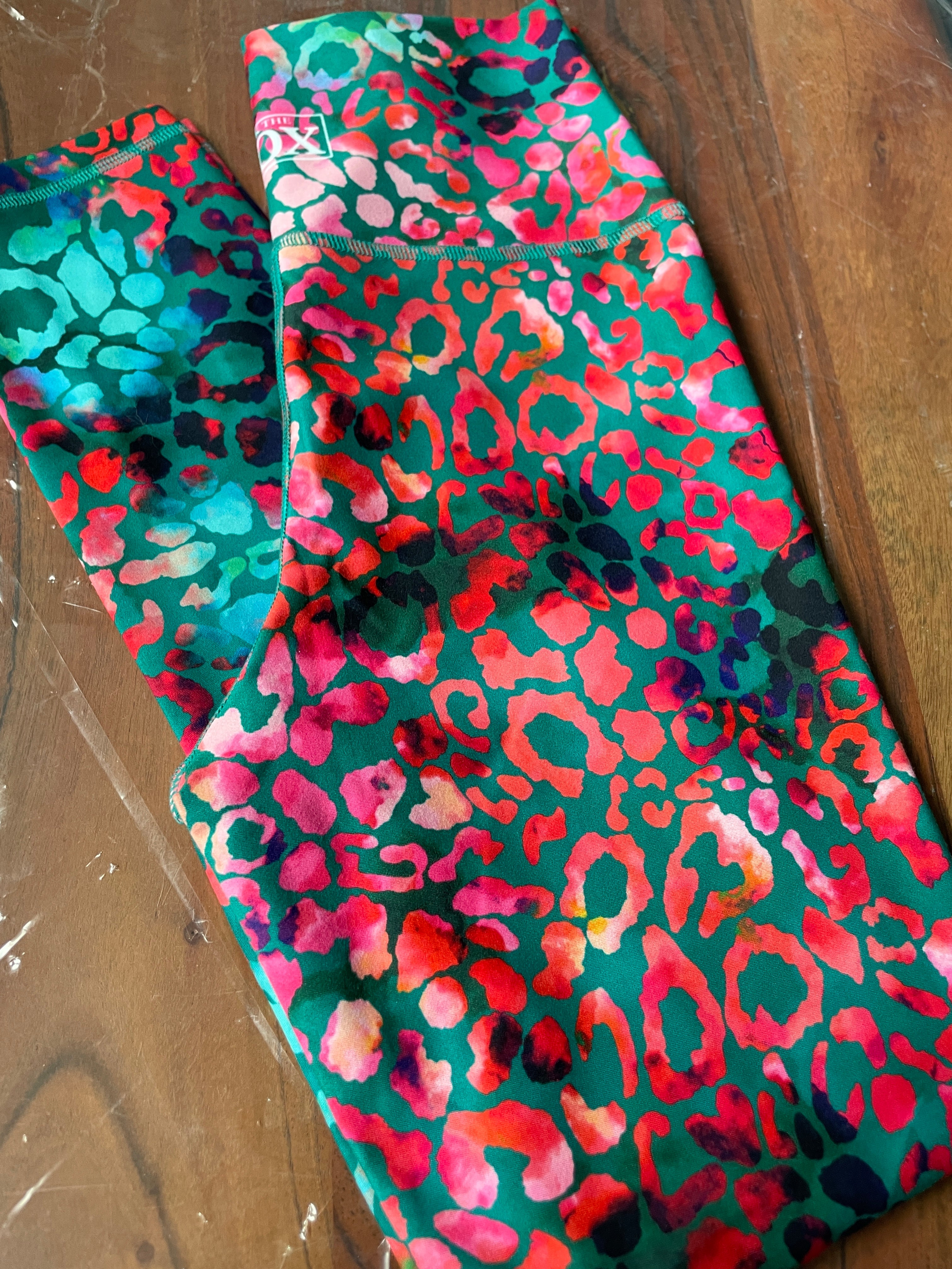 EMERALD FIRE LEO REGULAR Legging SMALL 25" Inseam - HYBRID Fabric