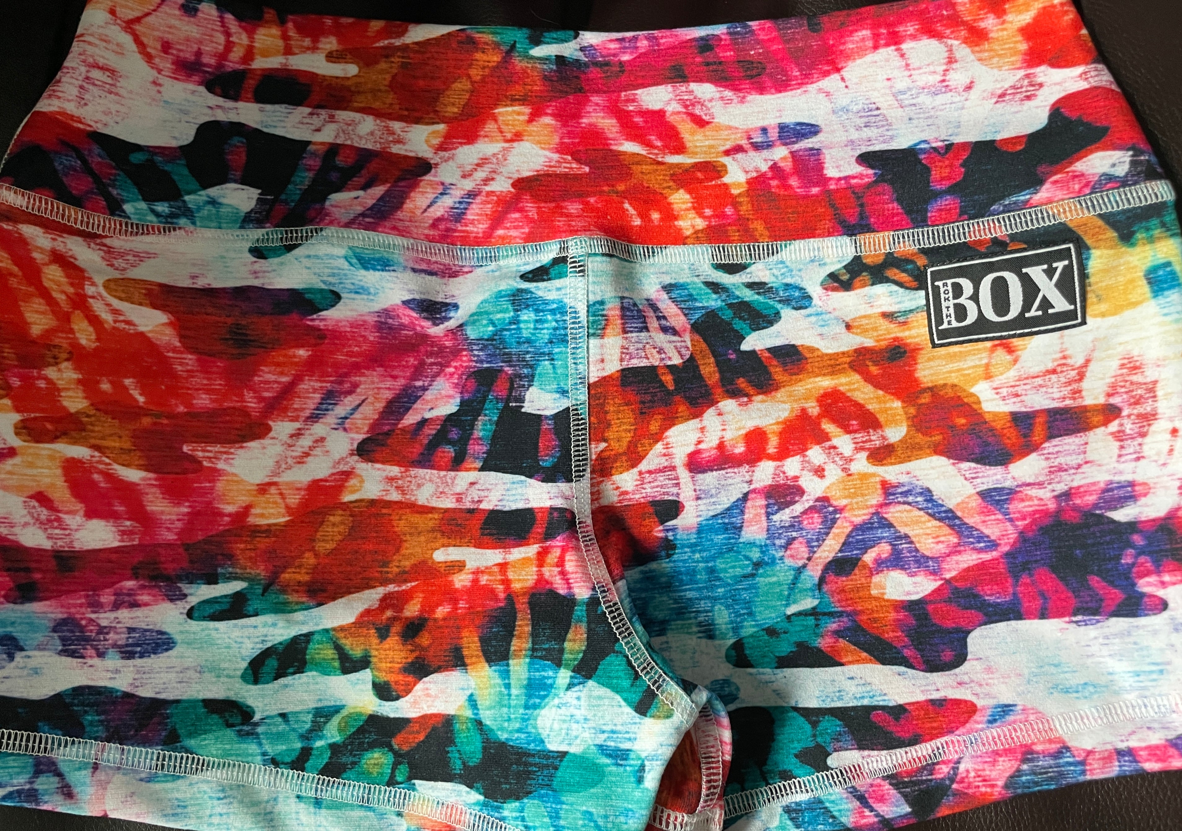 RAINBOW CAMO MIDRISE 2.5"inseam MEDIUM- OG FabriC
