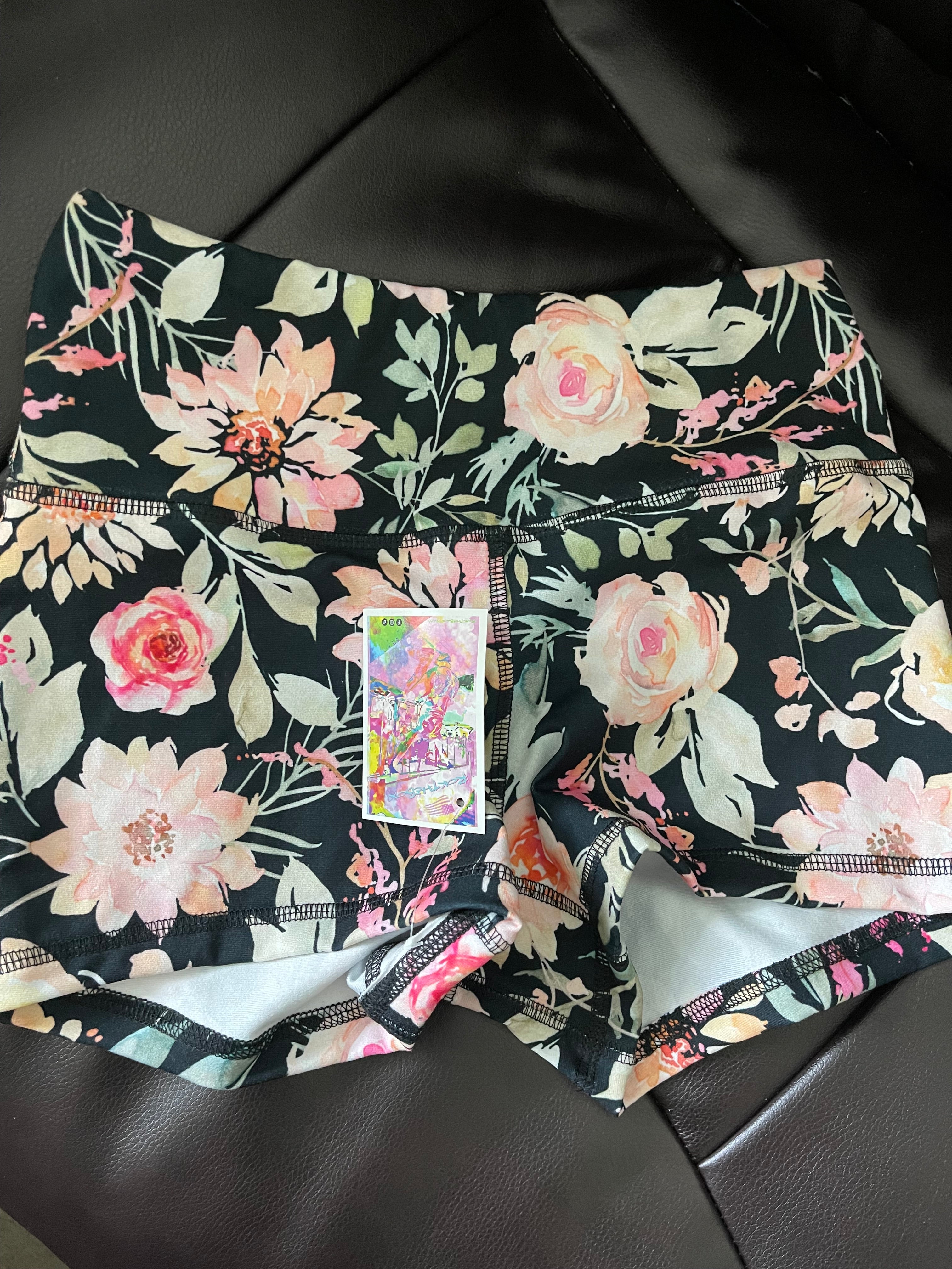 Delicate Florals 2.5 midrise Small