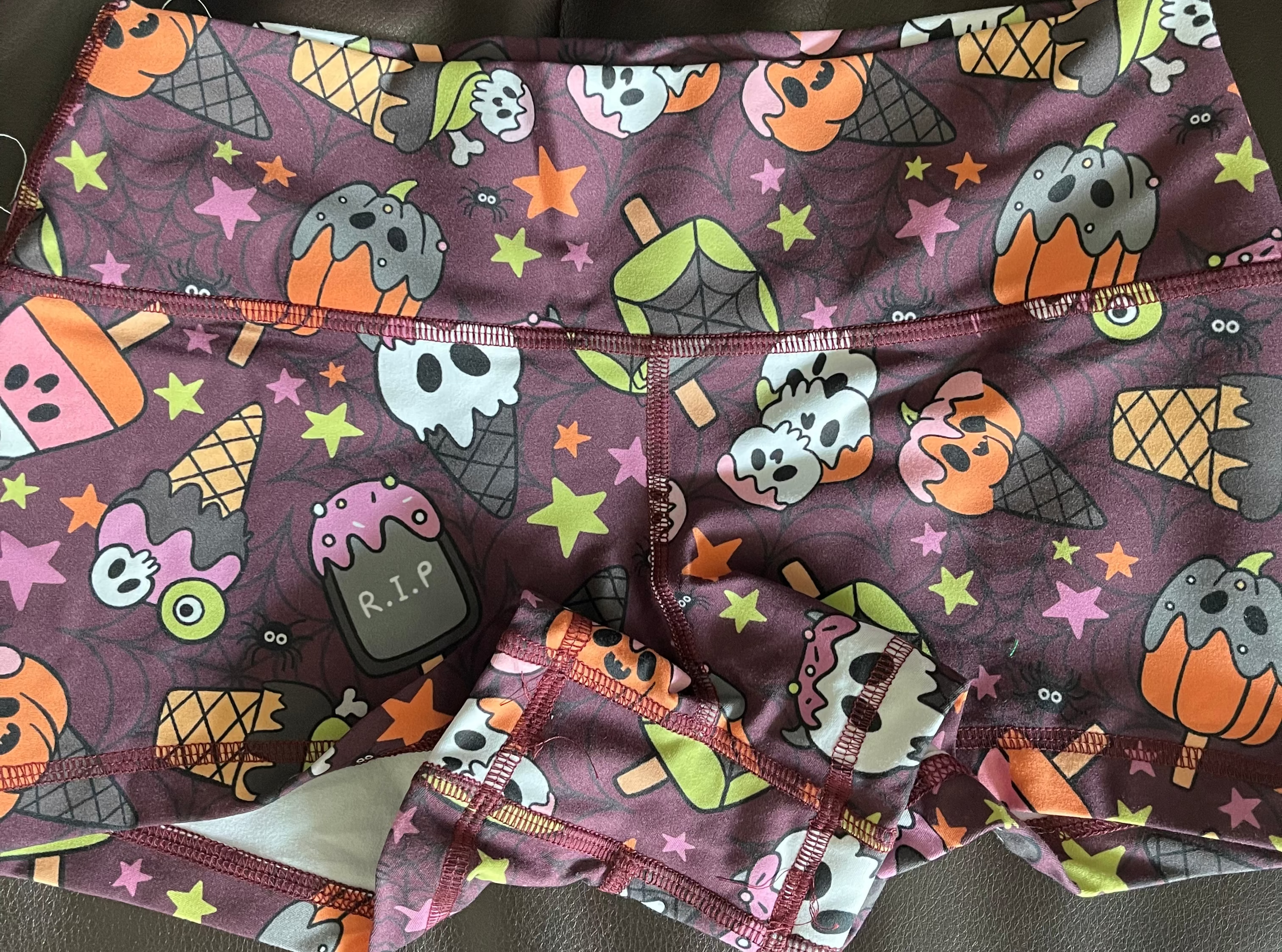 039 Medium 2.5" inseam 3.25 waistband - OG Fabric