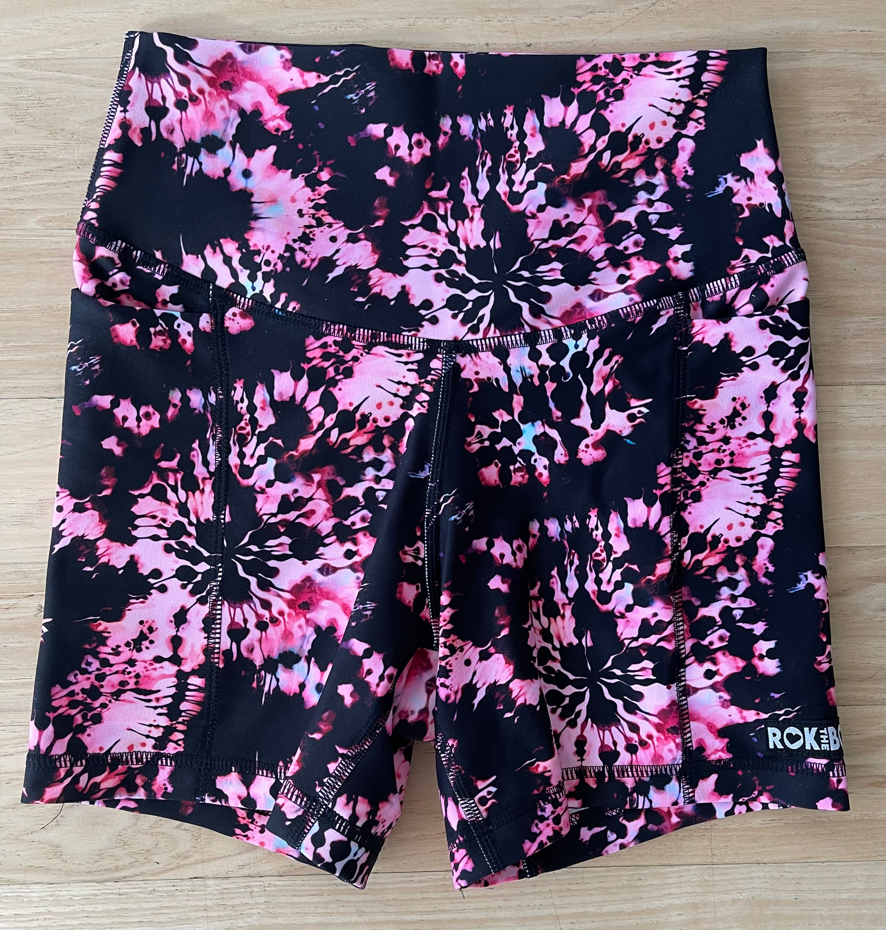 Dyed Hearts V NFS Shorts No Pockets