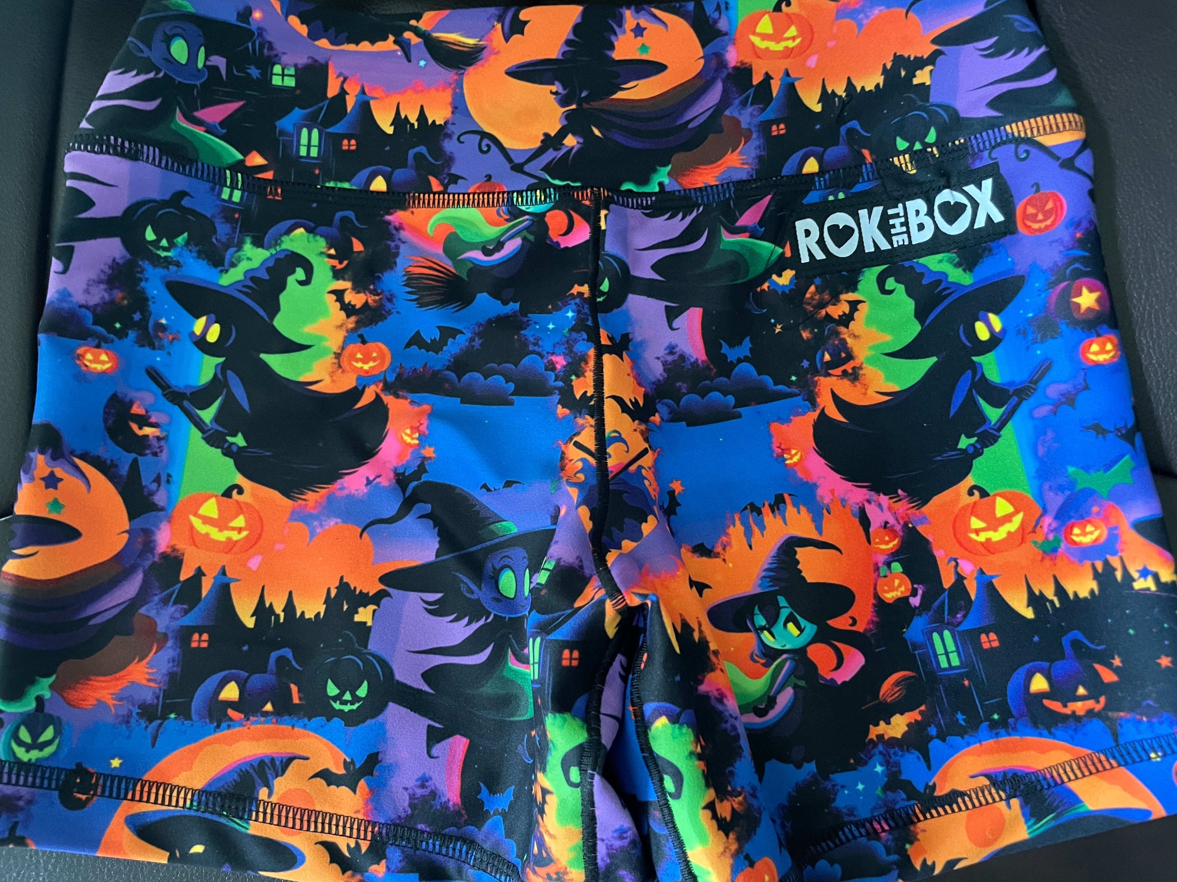Lil Witches  MidRise Hybrid Small 4.5"inseam - Butter Fabric