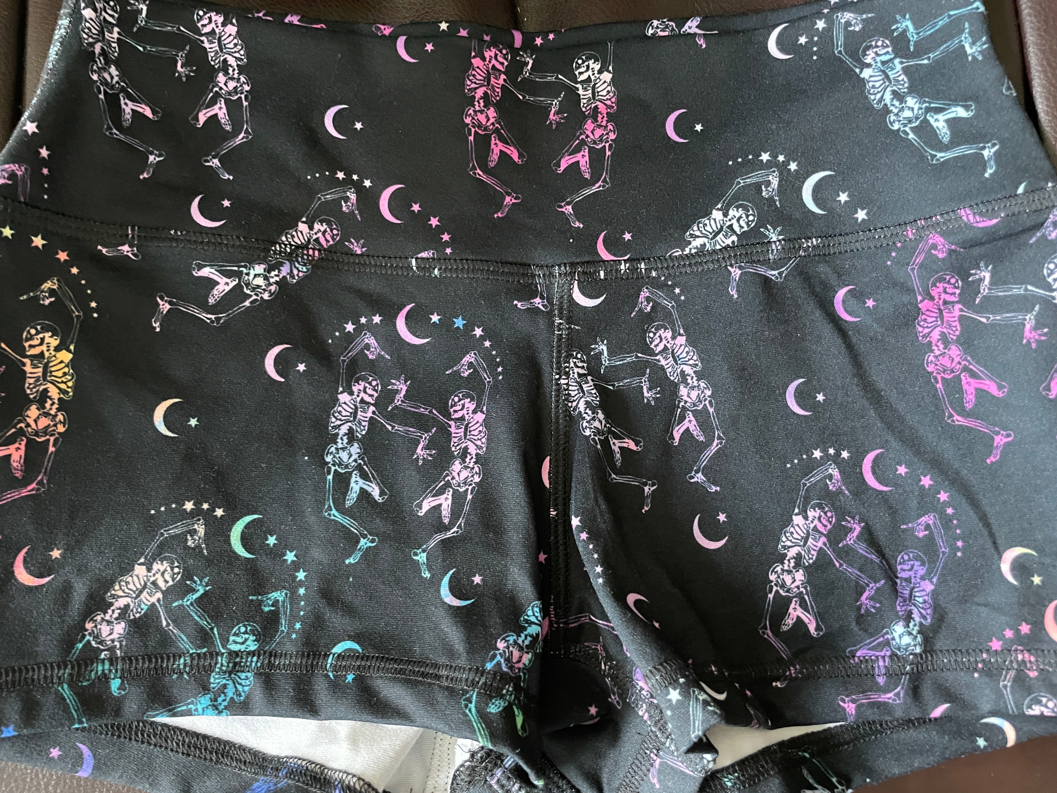 Dancing Bones Midrise Medium 2.5"inseam  - OG Fabric