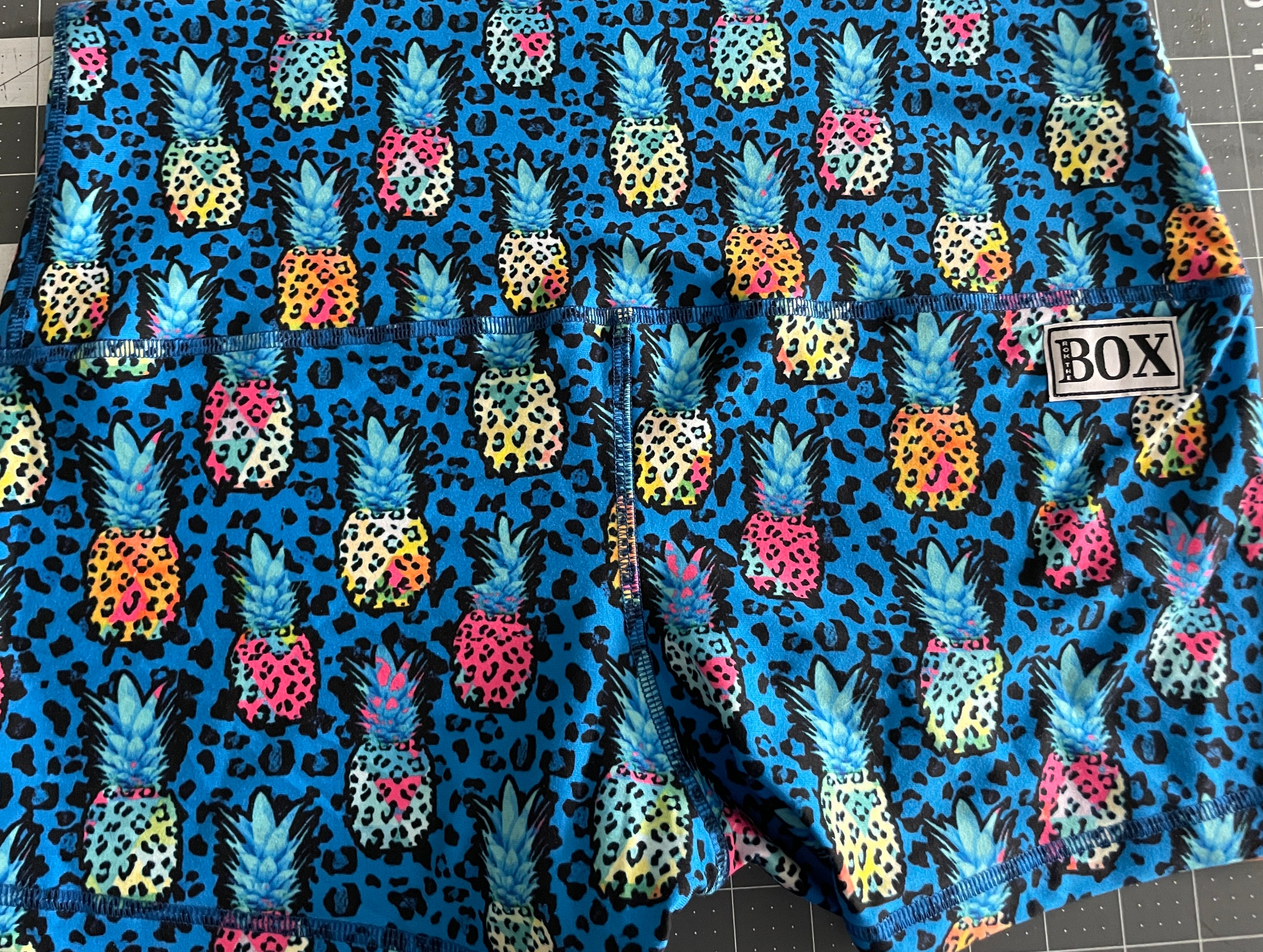 PINA LEO 3"inseam X LARGE HIGH WAIST- OG Fabric