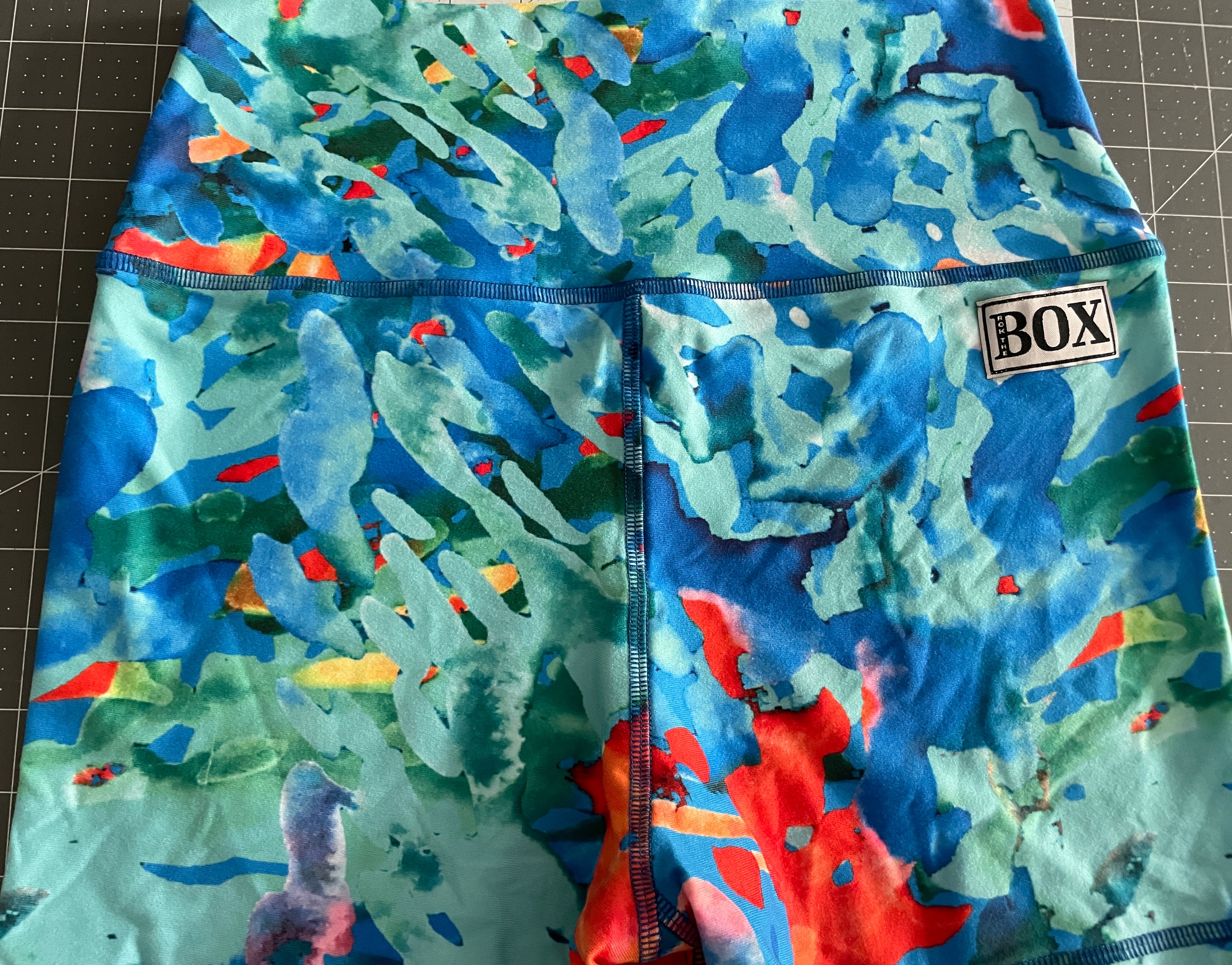 SEA BREEZE HIGHRISE 4.5"inseam MEDIUM  - OG Fabric