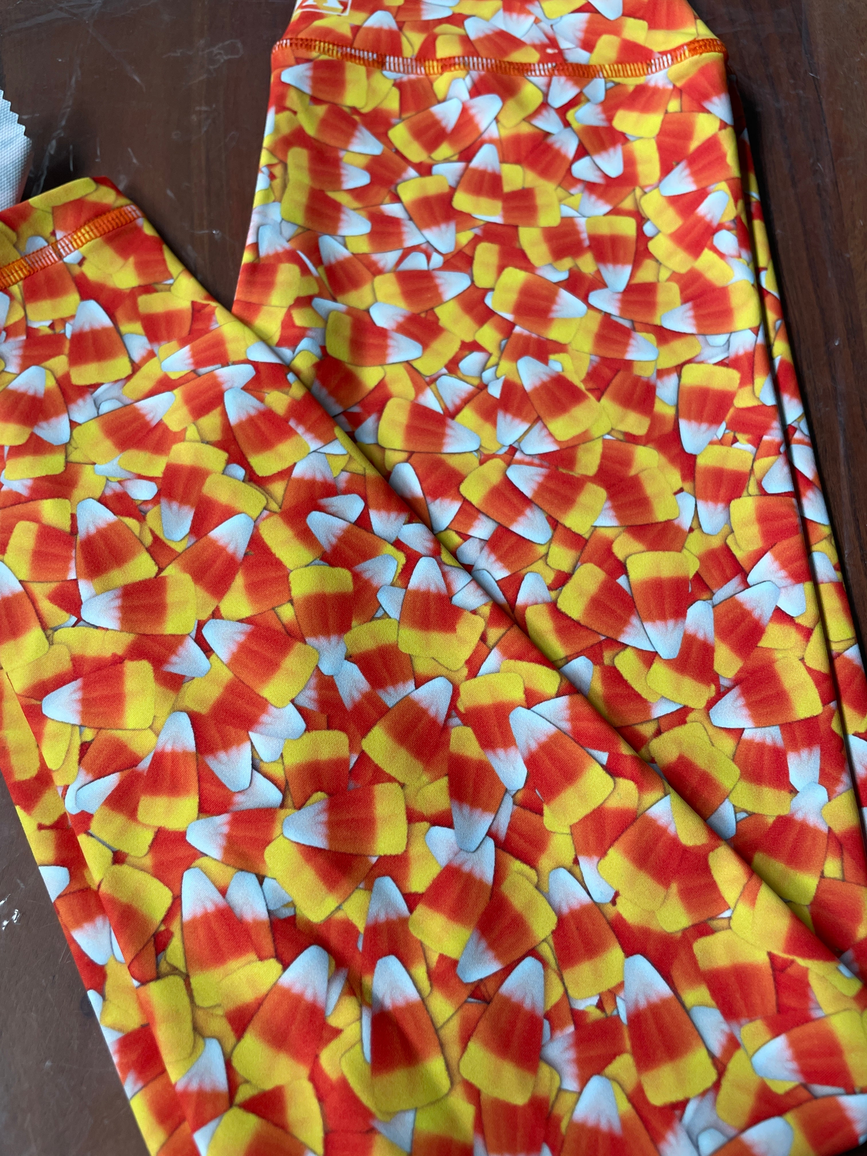 CANDY CORN  ROK Legging 23" Inseam SMALL LOW WAIST - FLEX Fabric