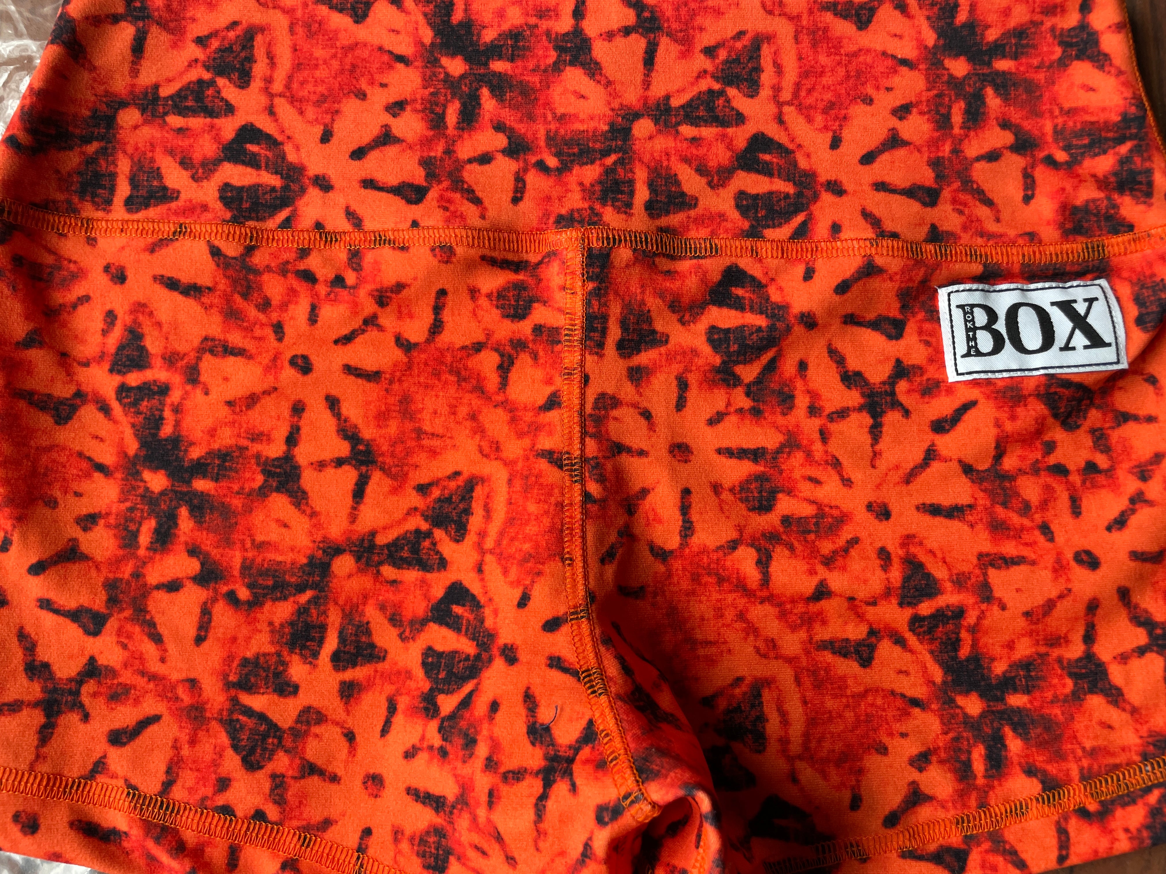SEASHELLS ORANGE MIDRISE 2.5"inseam MEDIUM- OG FabriC