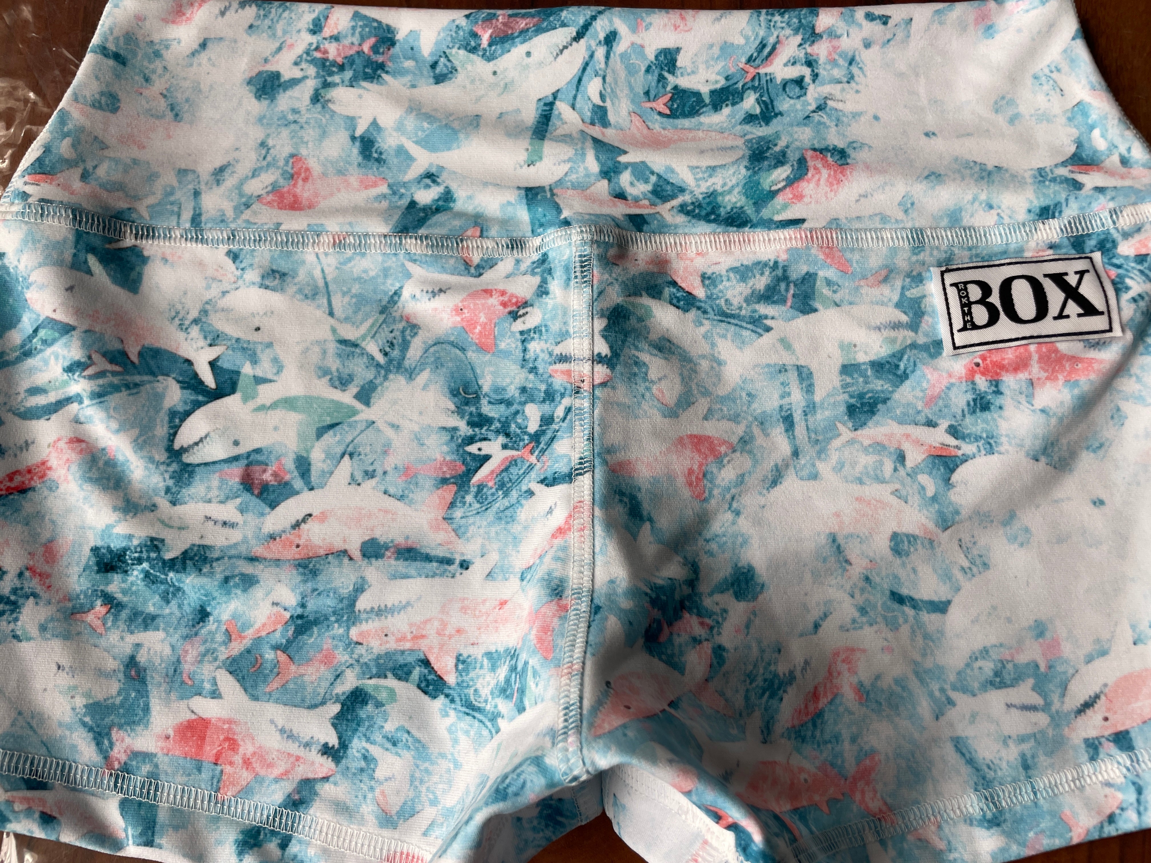 SHADOW SHARKS MIDRISE 2.5"inseam MEDIUM- OG FabriC