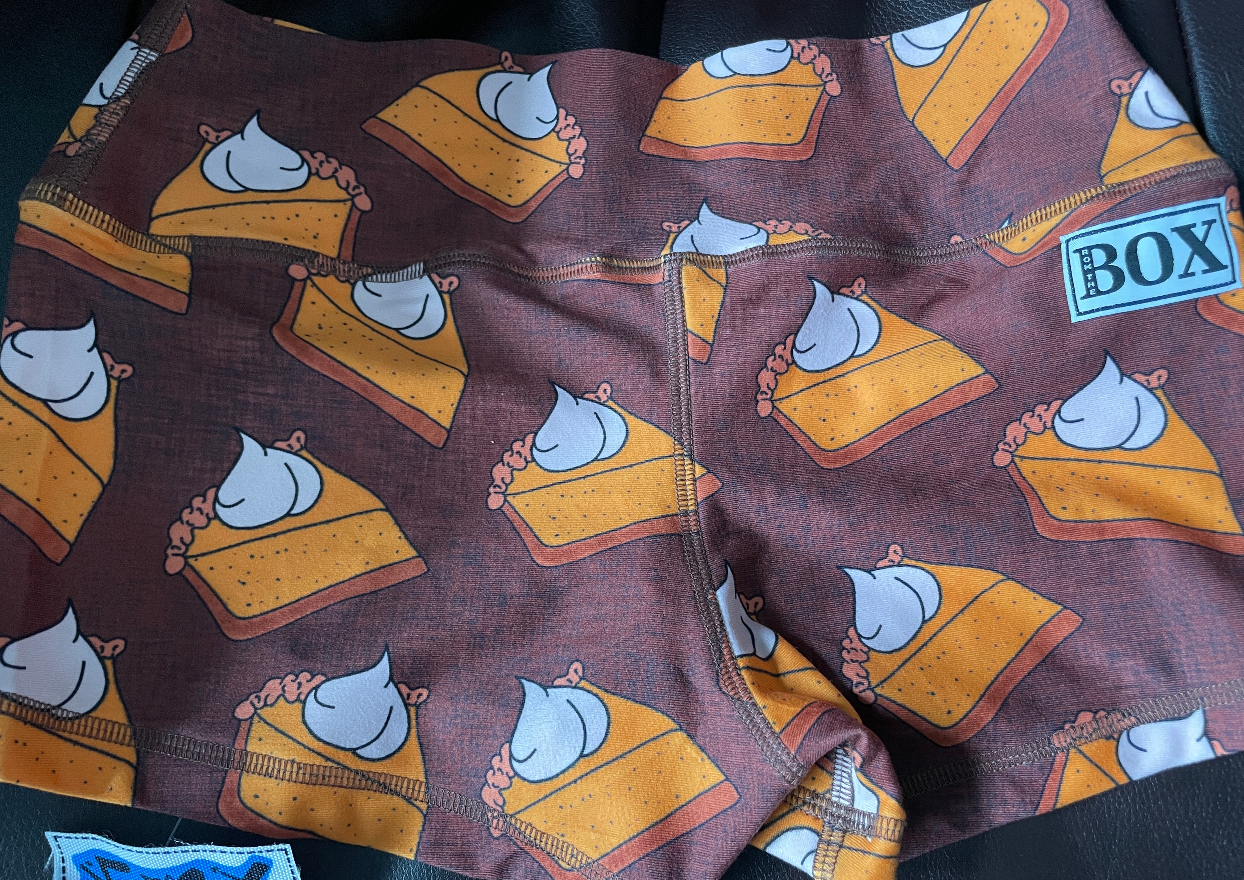 PUMPKIN PIE BRROWN MIDRISE 2.5"inseam MEDIUM- OG FabriC