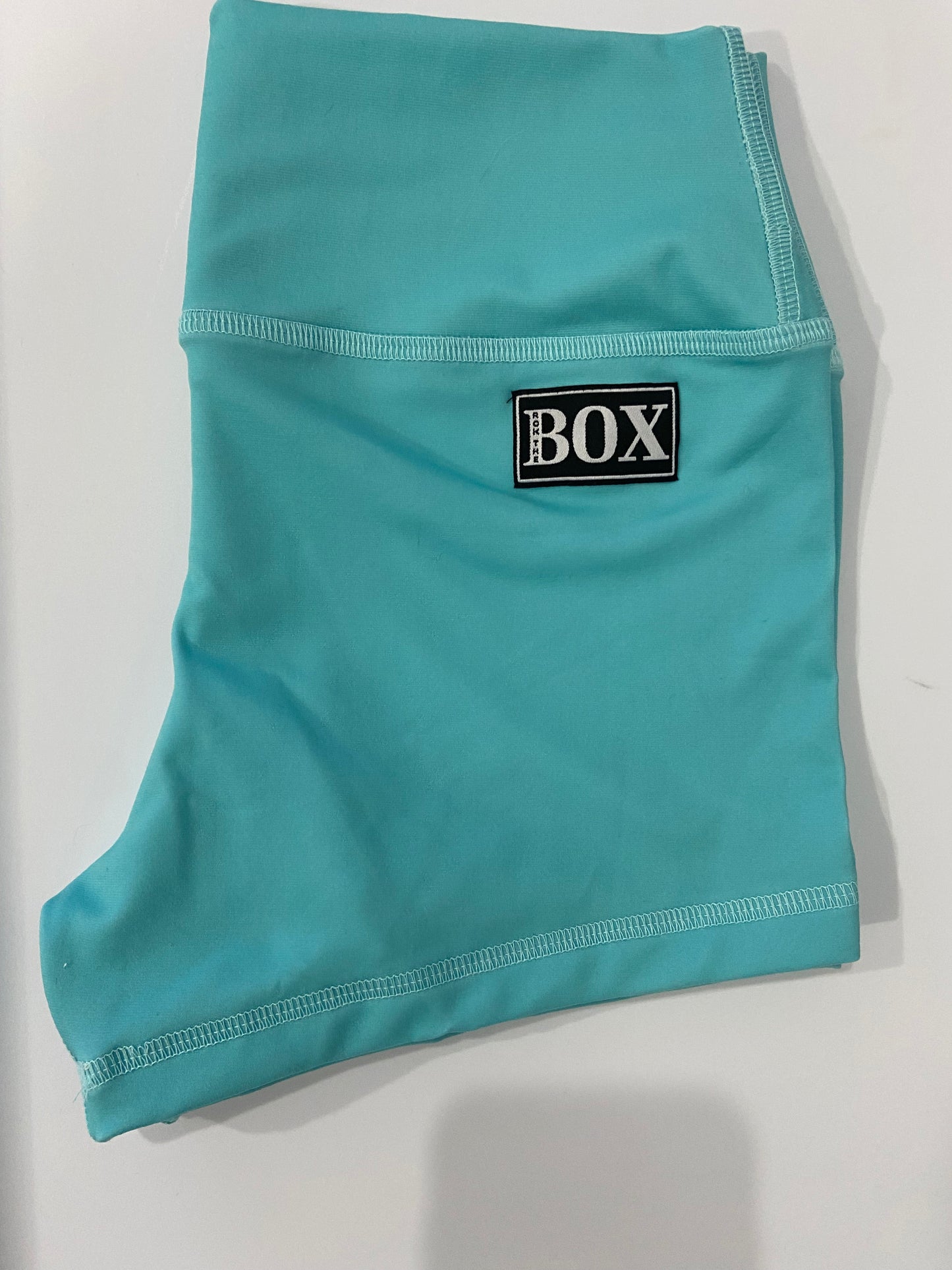 Aqua Pearl Small 2.5” Midwaist