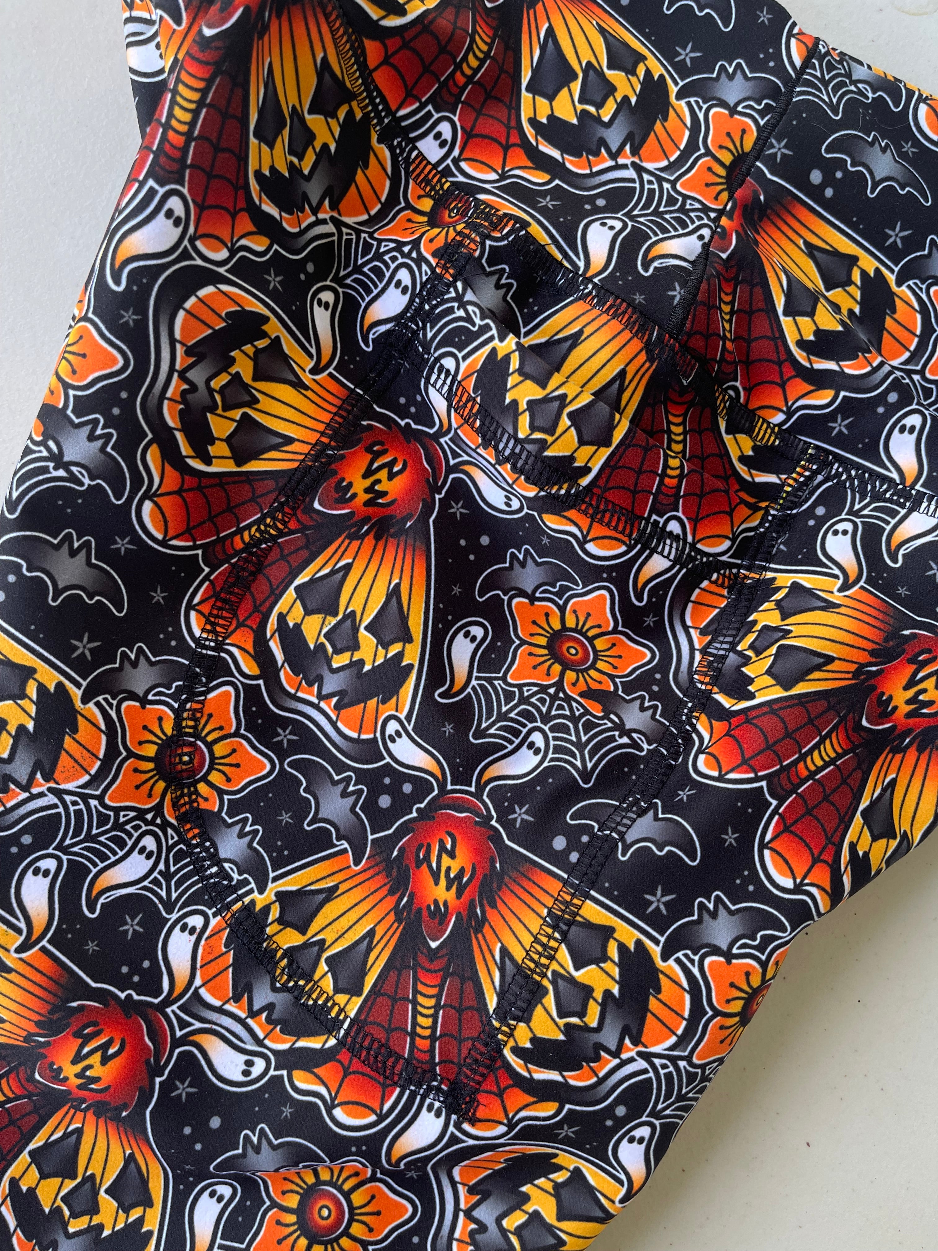 Pumpkin Moth VNFS Shorts With Pockets