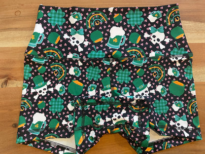 LUCKY SKULL 3.5” MED HIGH WAIST---FLEX FABRIC