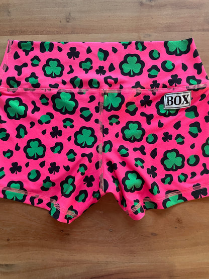 CLOVERS ON PINK  3.5” MEDIUM MID WAIST